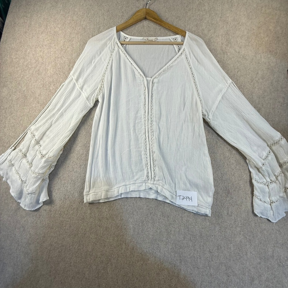 Altar'd State White Boho Crochet Lace Tiered Bell Sleeve Tassel Blouse Medium